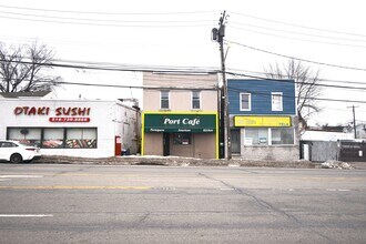 2132 Jericho Tpke, Garden City Park, NY for lease Building Photo- Image 1 of 5