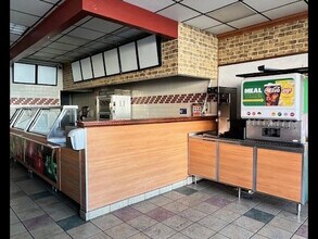 3301-3311 E 12th St, Oakland, CA for lease Interior Photo- Image 2 of 10