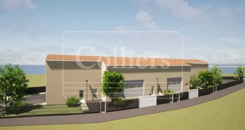Flex in Rognac for lease - Building Photo - Image 2 of 4