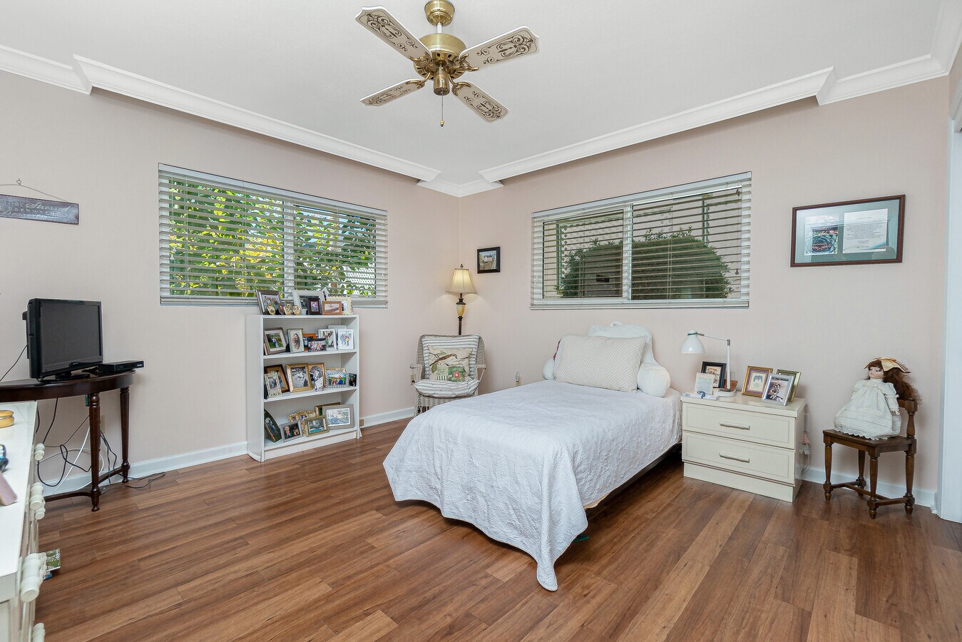 441 Bayshore Dr, Venice, FL 34285