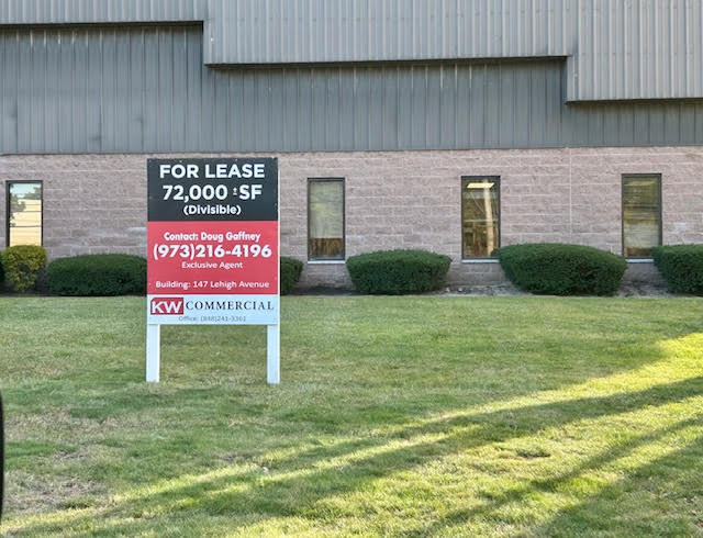 147 Lehigh Ave, Lakewood, NJ for sale - Building Photo - Image 3 of 7