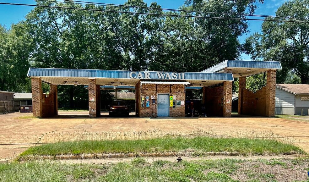 1300 Main St., Linden, TX for sale - Primary Photo - Image 1 of 1