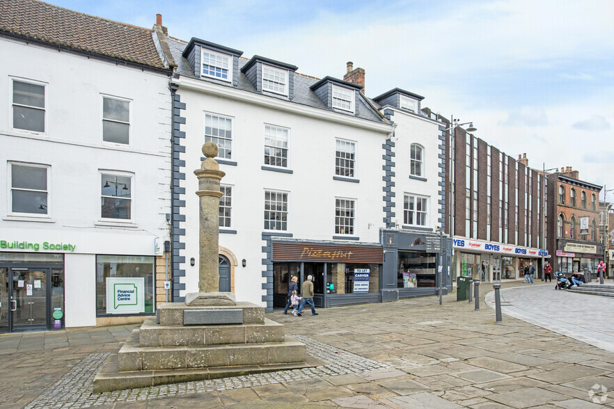 4-6 Horsemarket, Darlington for lease - Primary Photo - Image 1 of 3