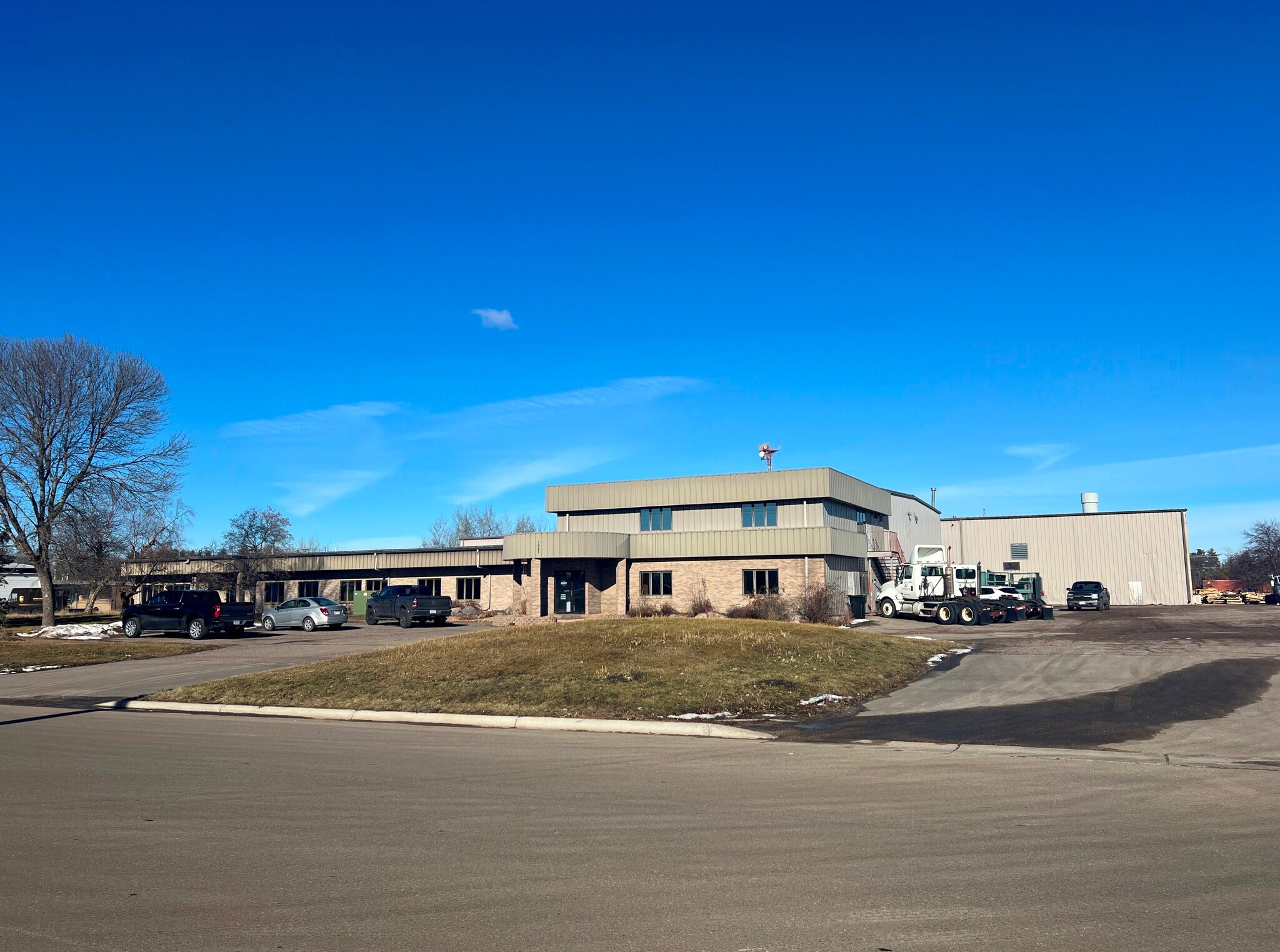 1021 Madison St, Brainerd, MN for sale Primary Photo- Image 1 of 1