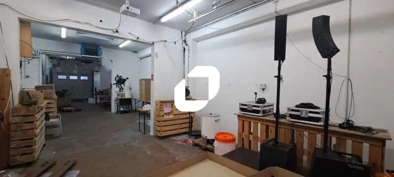 Flex in Romainville for lease - Building Photo - Image 3 of 7