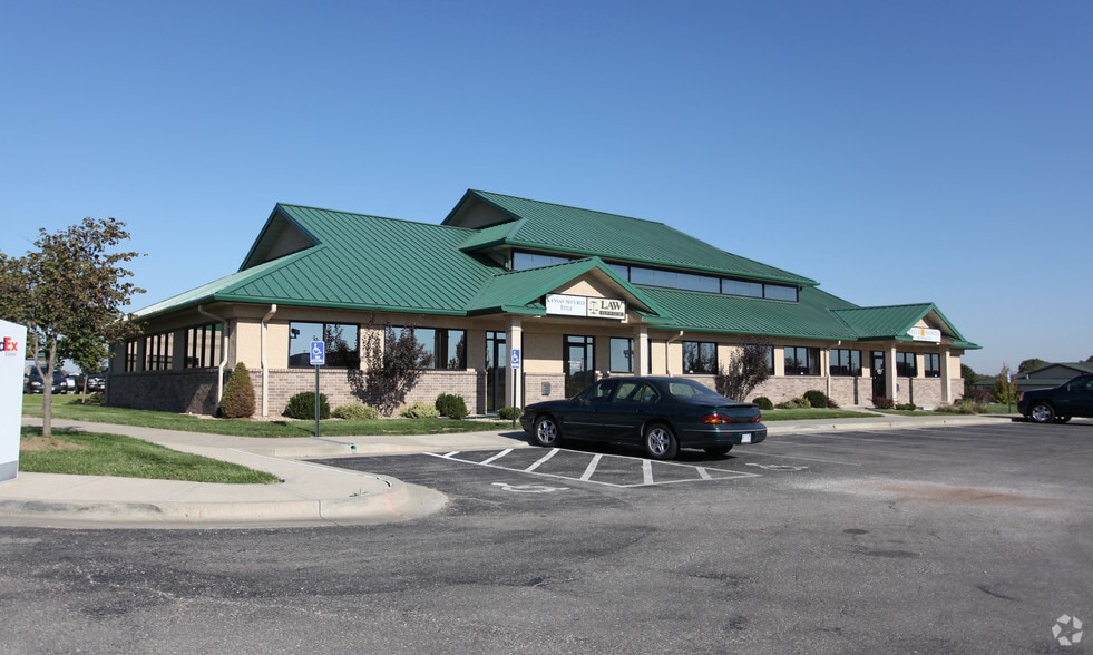 2100 Hutton Rd, Kansas City, KS for sale - Primary Photo - Image 1 of 1