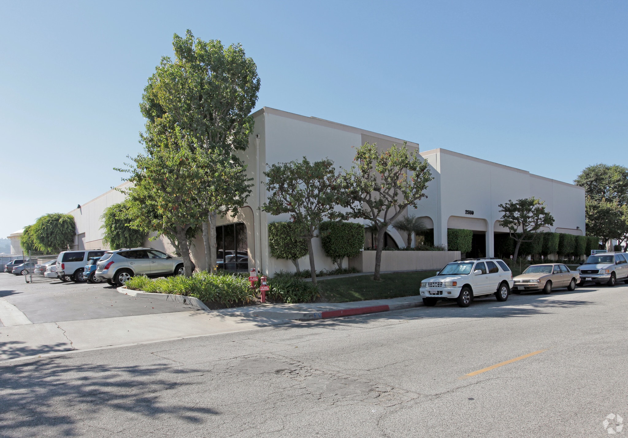 2550-2560 W 237th St, Torrance, CA for lease Primary Photo- Image 1 of 4