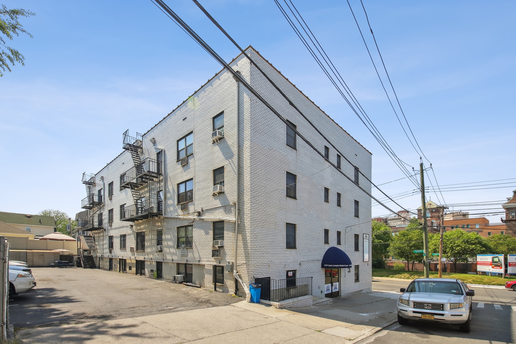 690 Castleton Ave, Staten Island, NY 10310 Multifamily for Sale