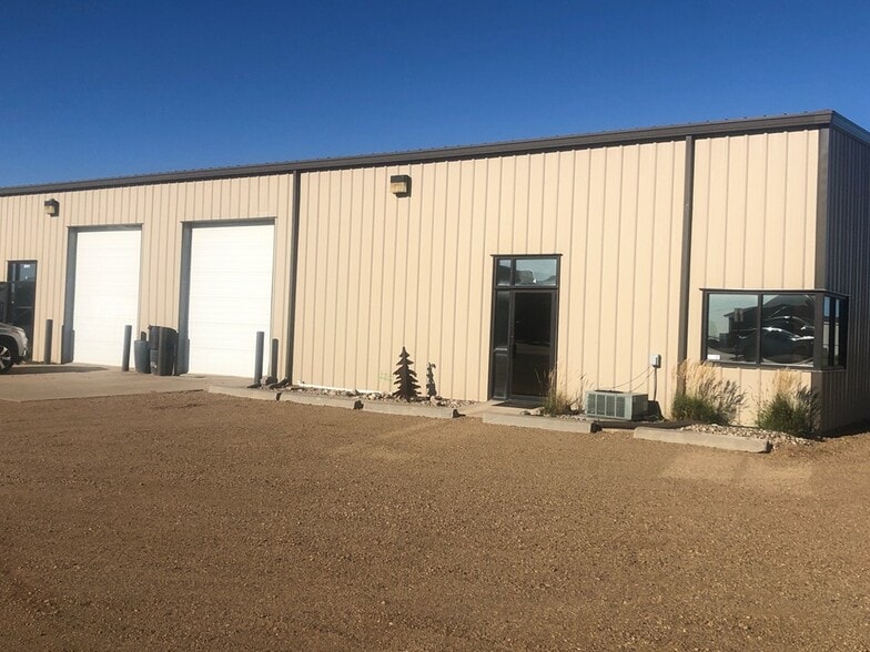 27071 Mueller Place, Sioux Falls, SD for lease - Building Photo - Image 3 of 12