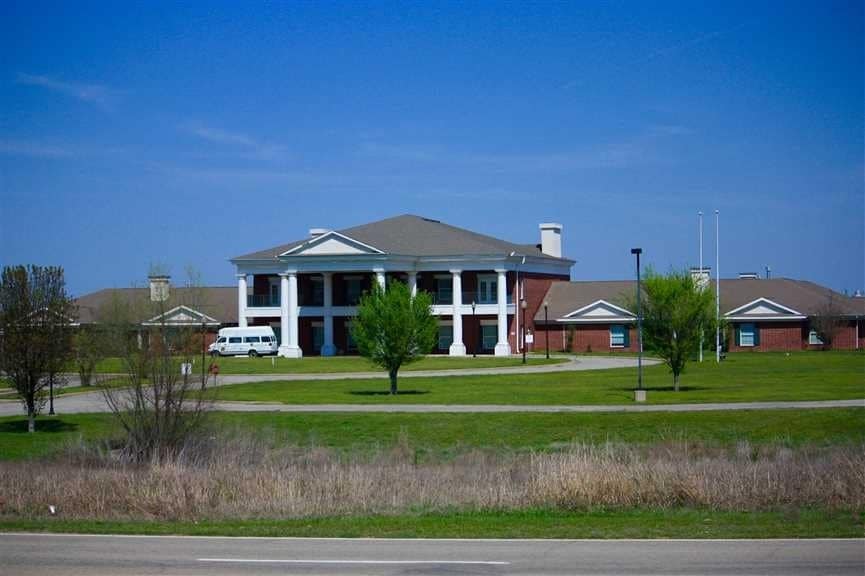 E Jackson St, Hugo, OK for sale - Primary Photo - Image 1 of 1