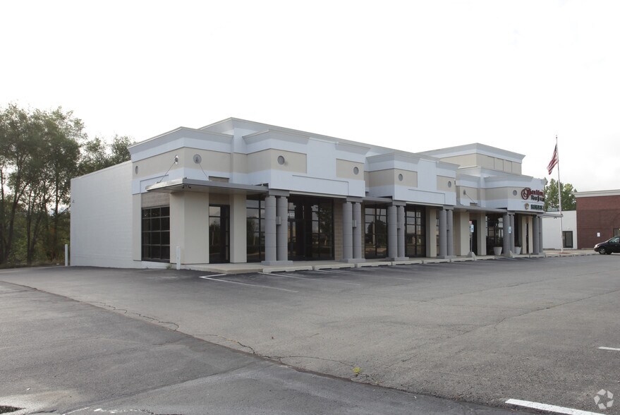 4518 Plainfield Ave NE, Grand Rapids, MI for sale - Primary Photo - Image 1 of 1