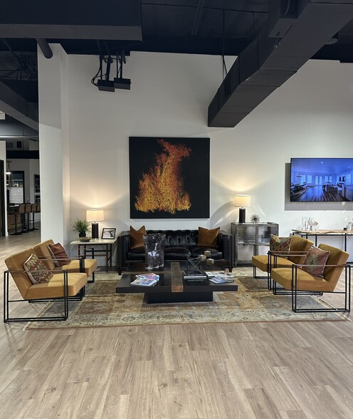 10595 Westoffice Dr, Houston, TX for sale - Lobby - Image 3 of 43