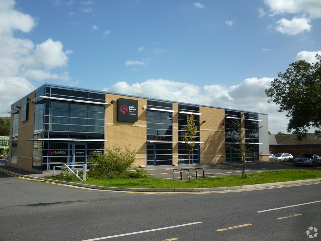 Millfield Ln, York for lease Primary Photo- Image 1 of 3