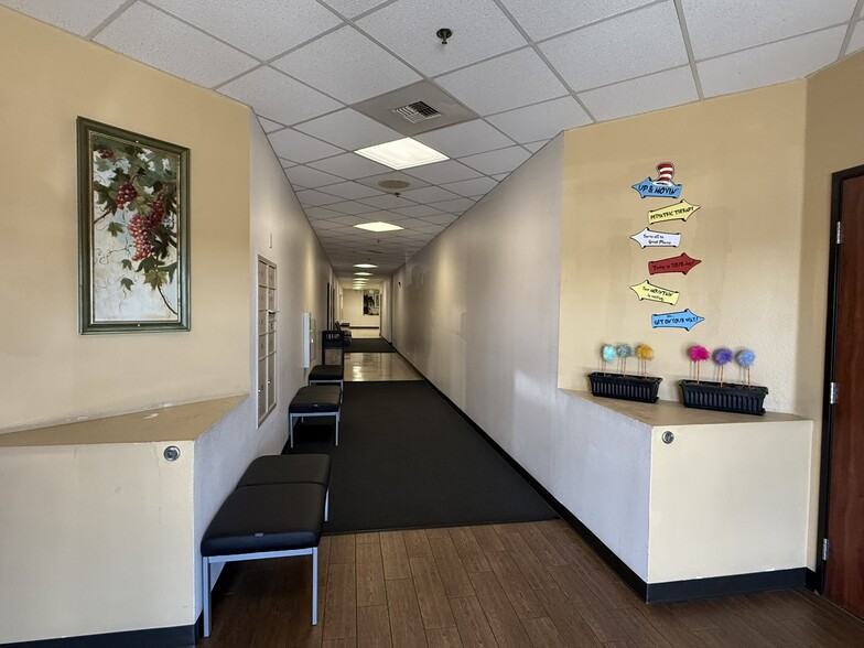 14114 Business Center Dr, Moreno Valley, CA for sale - Interior Photo - Image 2 of 40