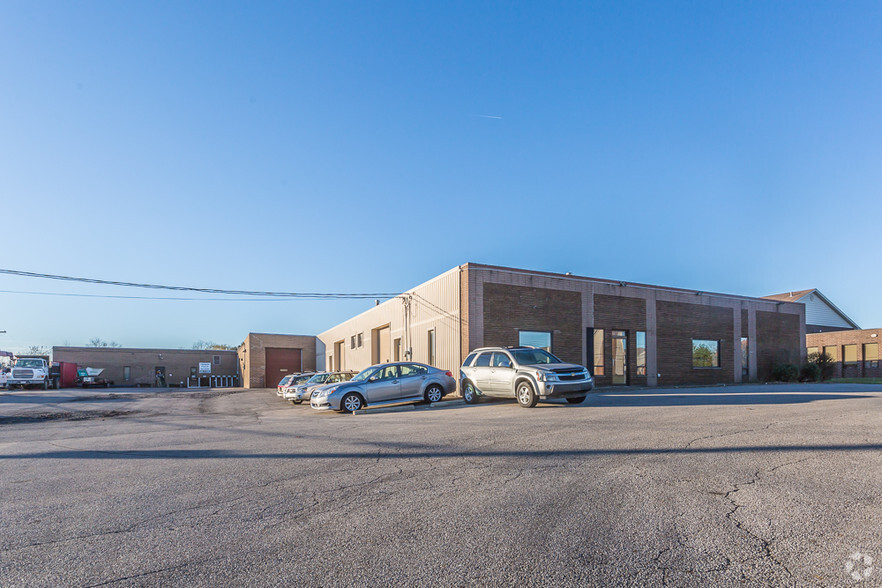 11683 Royalton Rd, North Royalton, OH for sale - Building Photo - Image 1 of 1