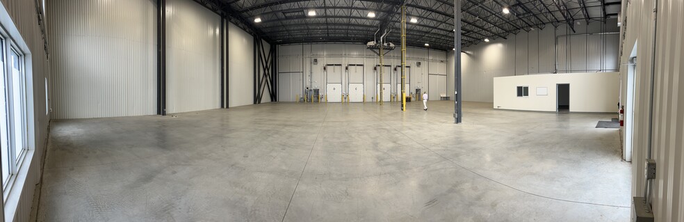 379B Corduroy Rd, Ottawa, ON for lease - Typical Floor Plan - Image 2 of 21