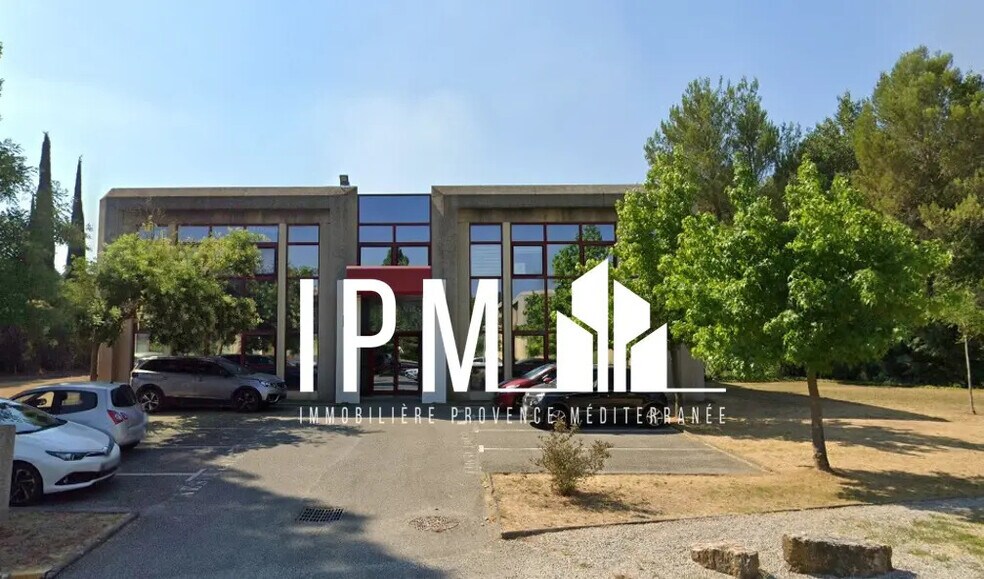 Office in Meyreuil for lease - Building Photo - Image 1 of 5