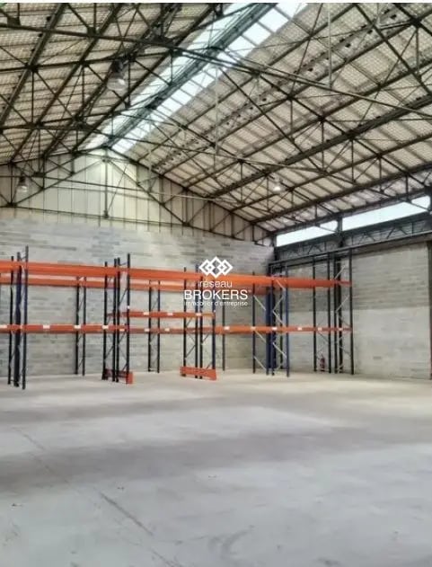 Industrial in Béziers for lease Interior Photo- Image 1 of 2