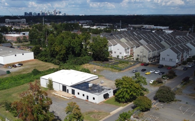 537 Scholtz Rd, Charlotte, NC for lease - Building Photo - Image 1 of 5