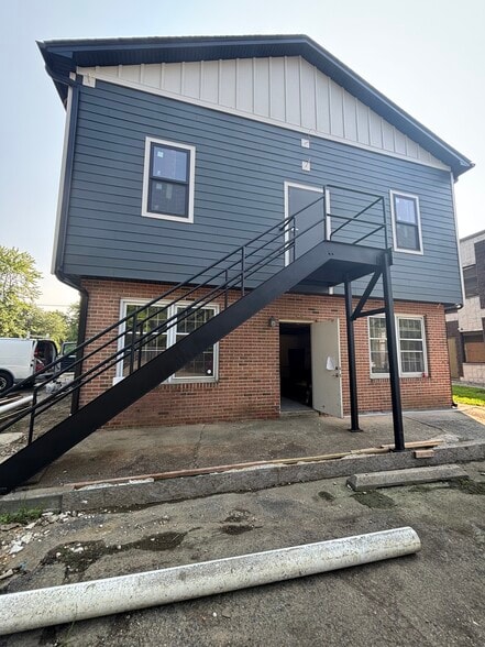 510 S Burnt Mill Rd, Voorhees, NJ for lease - Building Photo - Image 3 of 20