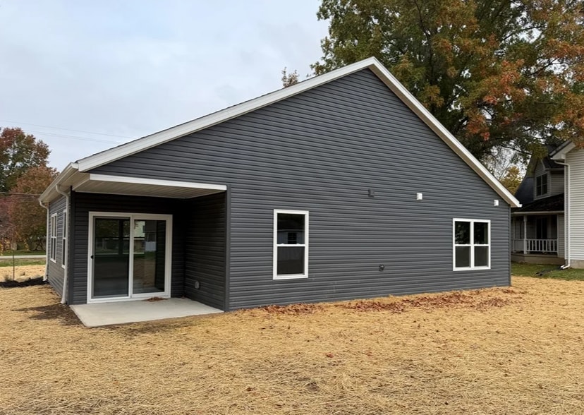 524 N Union St, Loudonville, OH for sale - Building Photo - Image 2 of 3