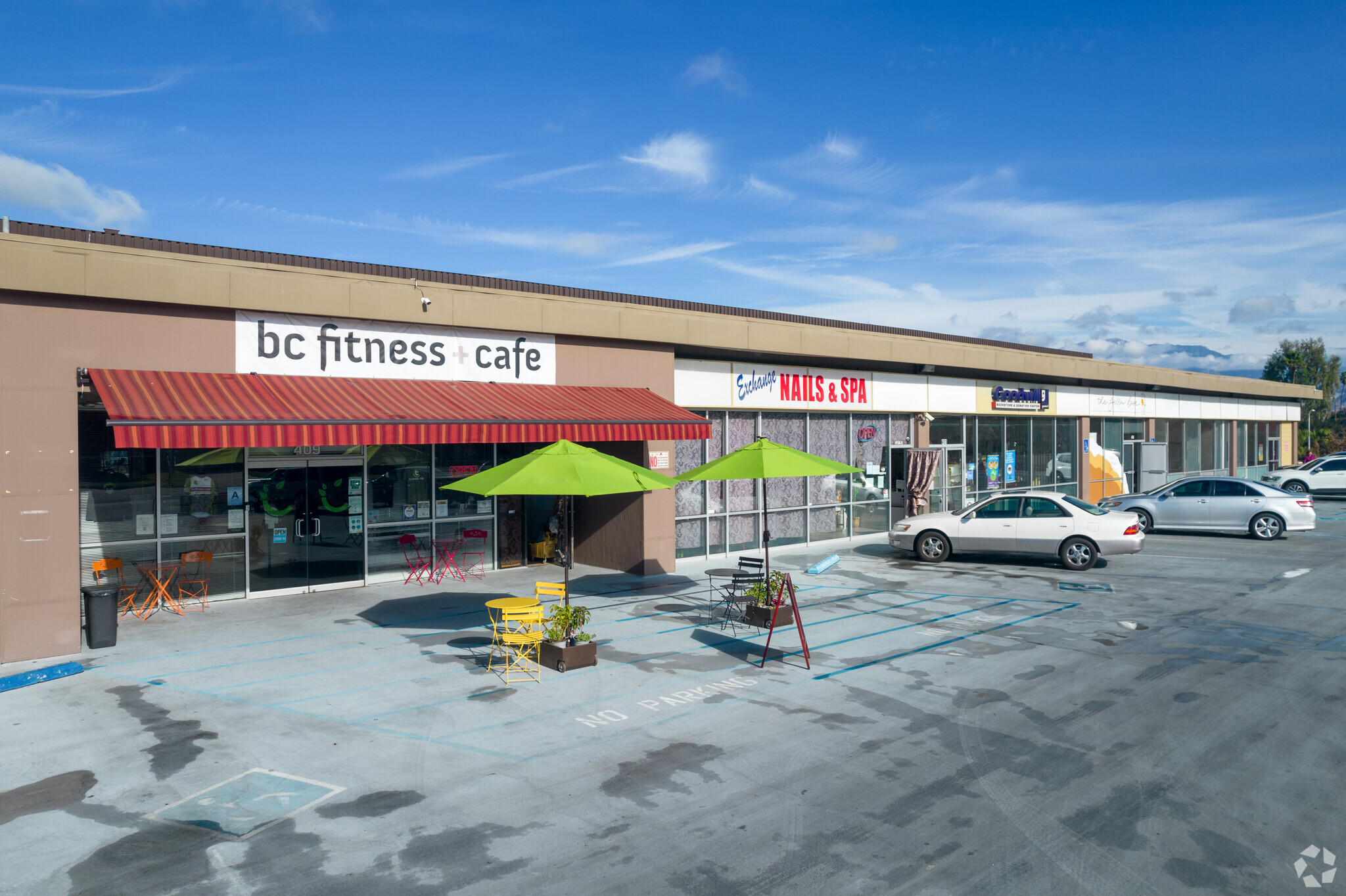 700 E Redlands Blvd, Redlands, CA 92373 - Citrus Village Plaza | LoopNet