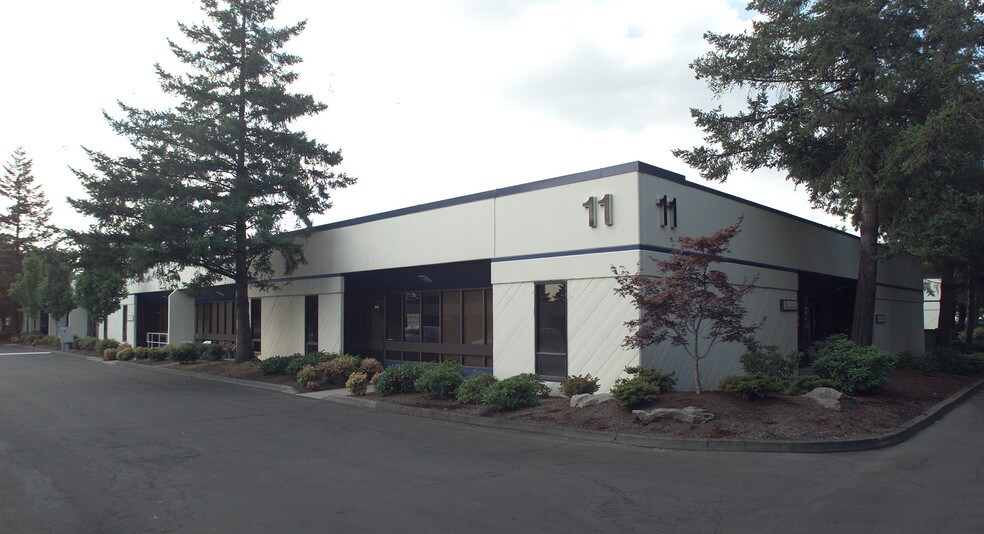 8101-8199 SW Cirrus Dr, Beaverton, OR for sale - Primary Photo - Image 1 of 1