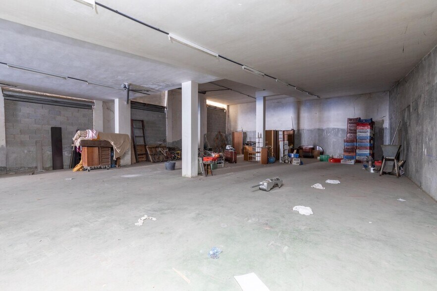 Retail in Huétor Vega, Granada for sale - Interior Photo - Image 2 of 20