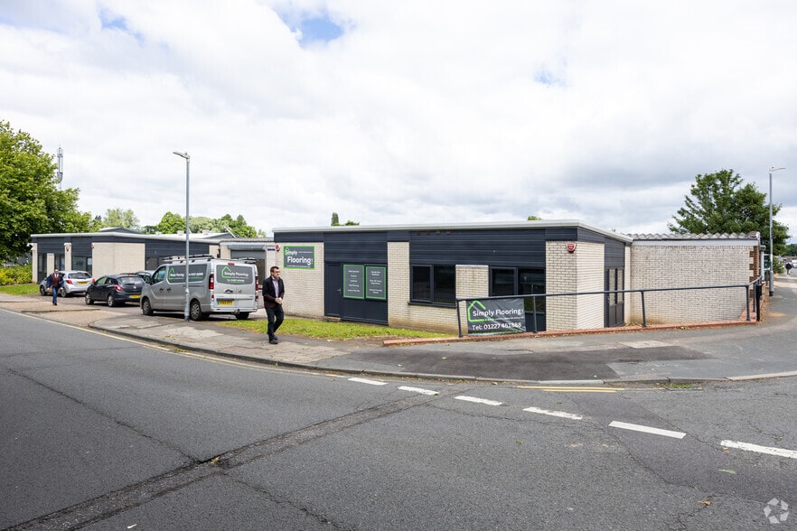 Cow Ln, Canterbury for lease - Building Photo - Image 2 of 3