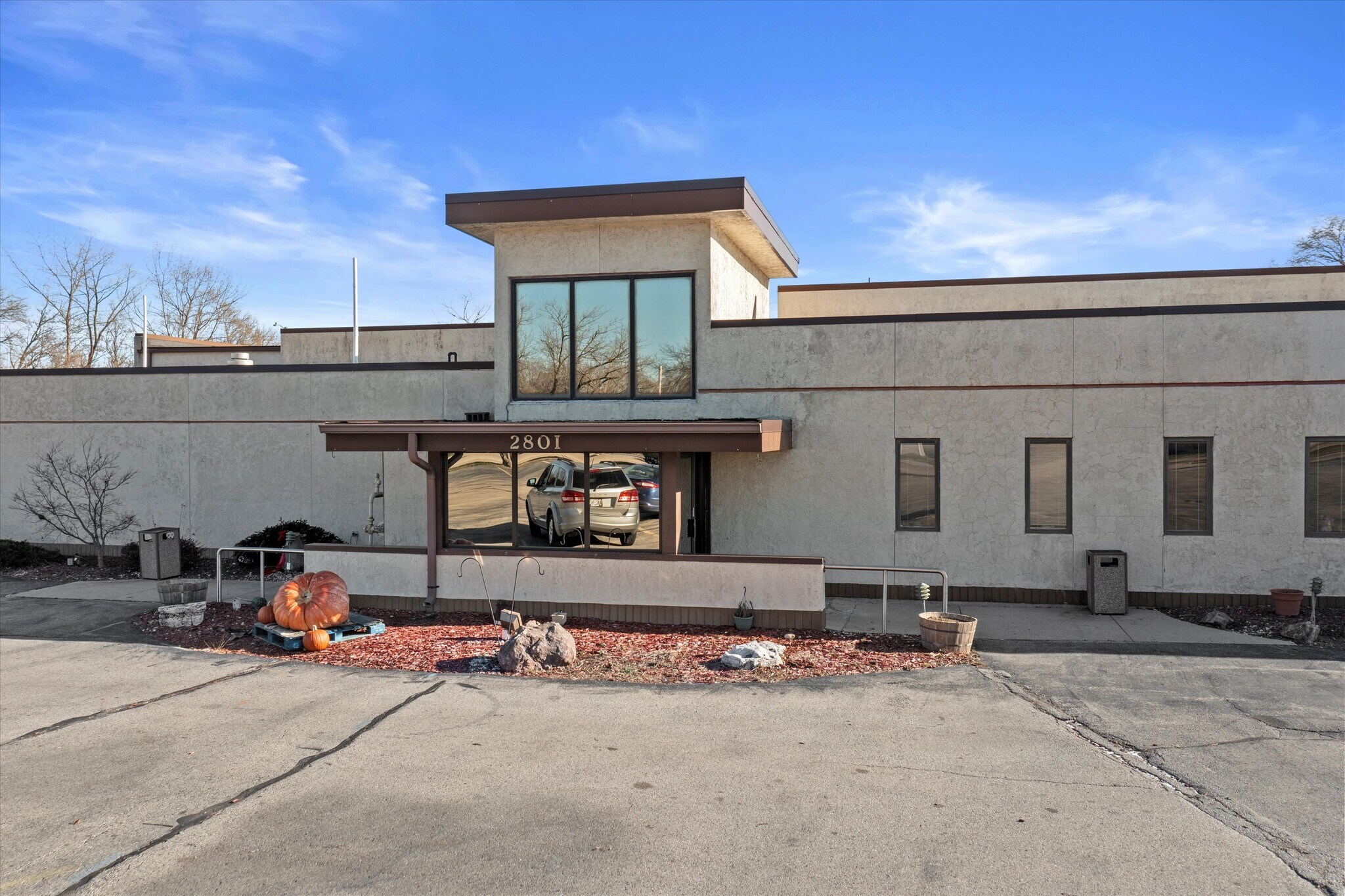 2801 30th Ave, Kenosha, WI for sale Building Photo- Image 1 of 1