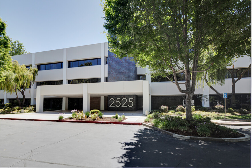 2525 Natomas Park Dr, Sacramento, CA for lease - Building Photo - Image 1 of 13