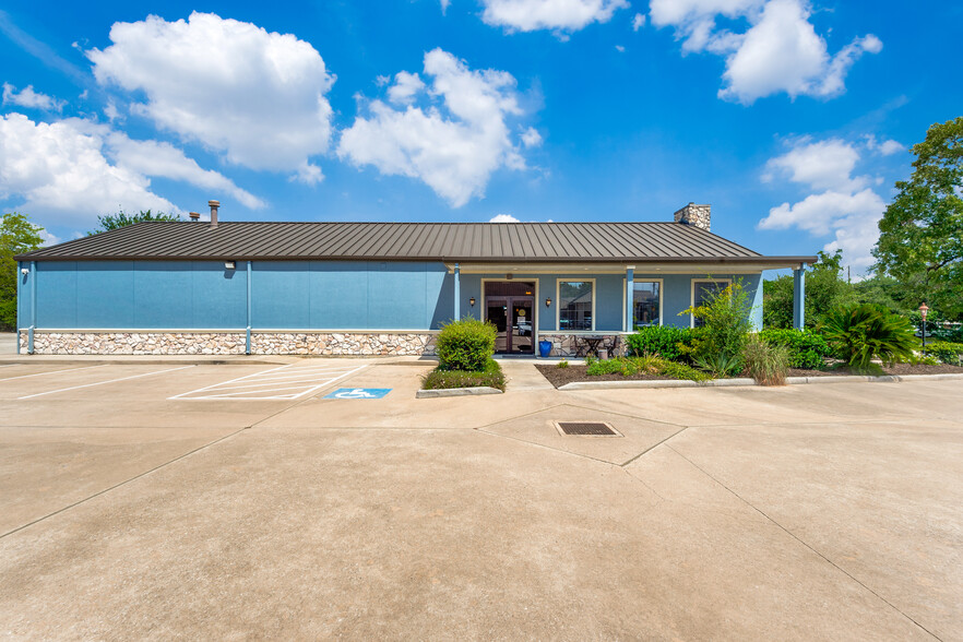 17297 Stuebner Airline Rd, Spring, TX for sale - Building Photo - Image 2 of 24