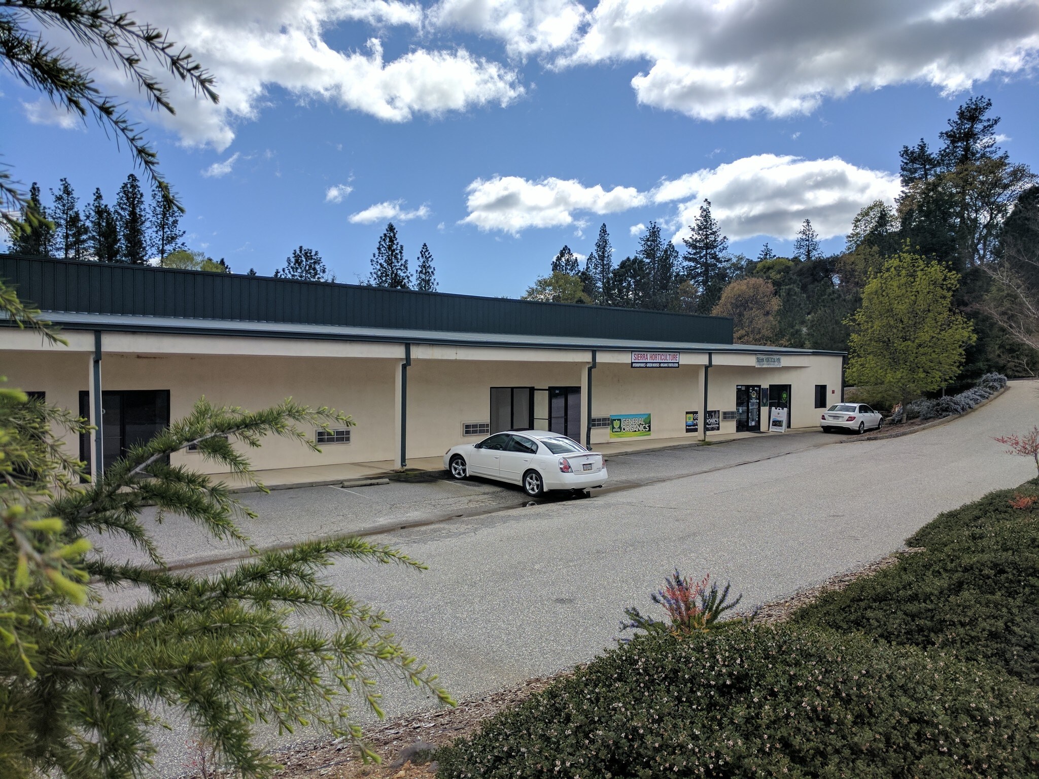 158 Whitcomb Ave, Colfax, CA for sale Primary Photo- Image 1 of 1