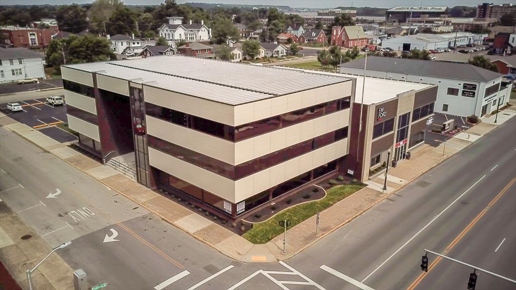 608 Frederica St, Owensboro, KY 42301