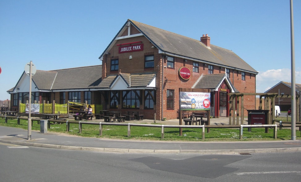 North Promenade, Thornton Cleveleys for sale - Primary Photo - Image 1 of 1