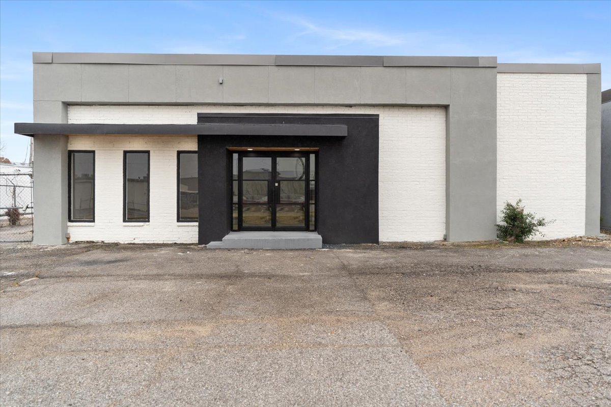 8508 E 46th St, Tulsa, OK 74145 - Industrial for Sale | LoopNet