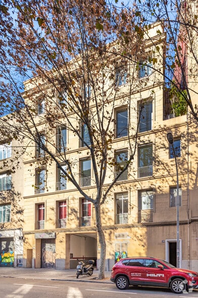 Carrer de Llull, 109, Barcelona, Barcelona for lease - Building Photo - Image 3 of 4