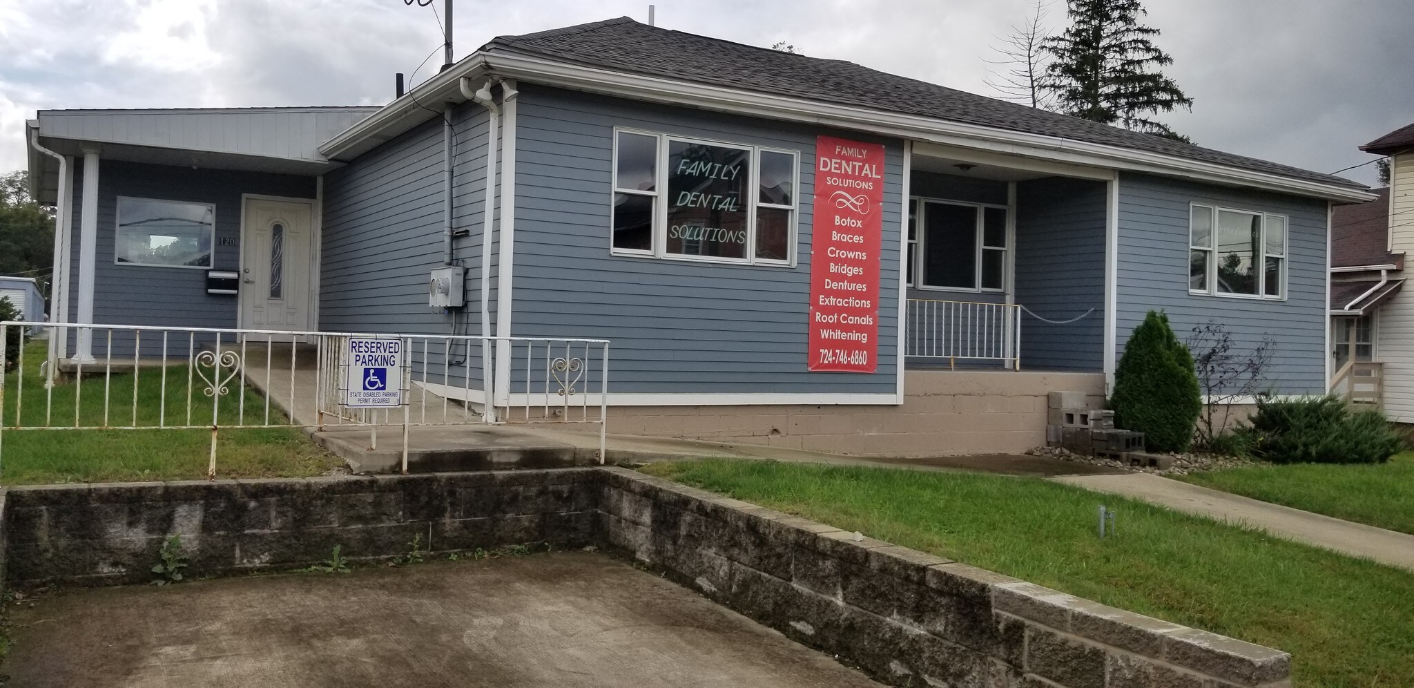 120 S Main St, Houston, PA for sale Primary Photo- Image 1 of 1