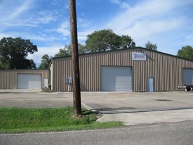 2222 South Ave, Orange TX - Warehouse