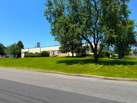 200 Commerce Dr, Montgomeryville PA - Warehouse