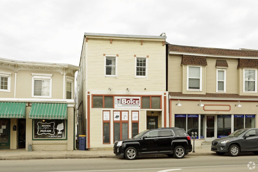 1505 NE Plainfield Ave, Grand Rapids, MI for sale - Primary Photo - Image 1 of 1