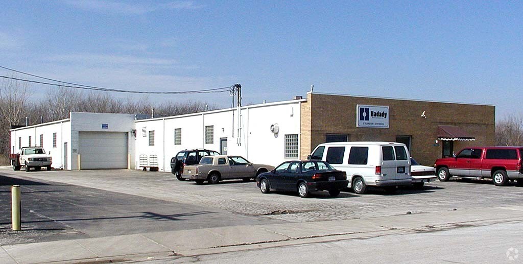 16700 Chicago Ave, Lansing, IL 60438