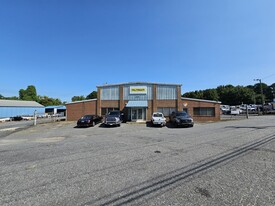 Truck Service Building - Warehouse