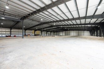 800 Industrial Dr, Franklin, IN for sale Interior Photo- Image 1 of 12