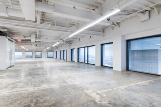 8080 N Central Expy, Dallas, TX for lease Interior Photo- Image 2 of 5