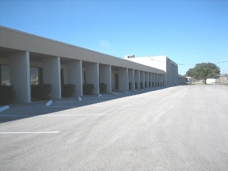 2800 W Kingsley Rd, Garland, TX for lease Building Photo- Image 1 of 12