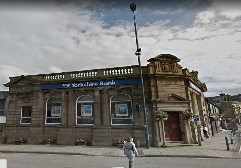 6 Halifax Rd, Todmorden, OL14 5AD