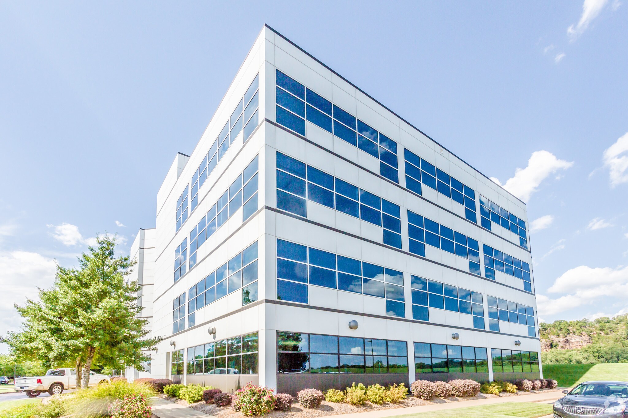 1 Information Way, Little Rock, AR for sale Primary Photo- Image 1 of 1