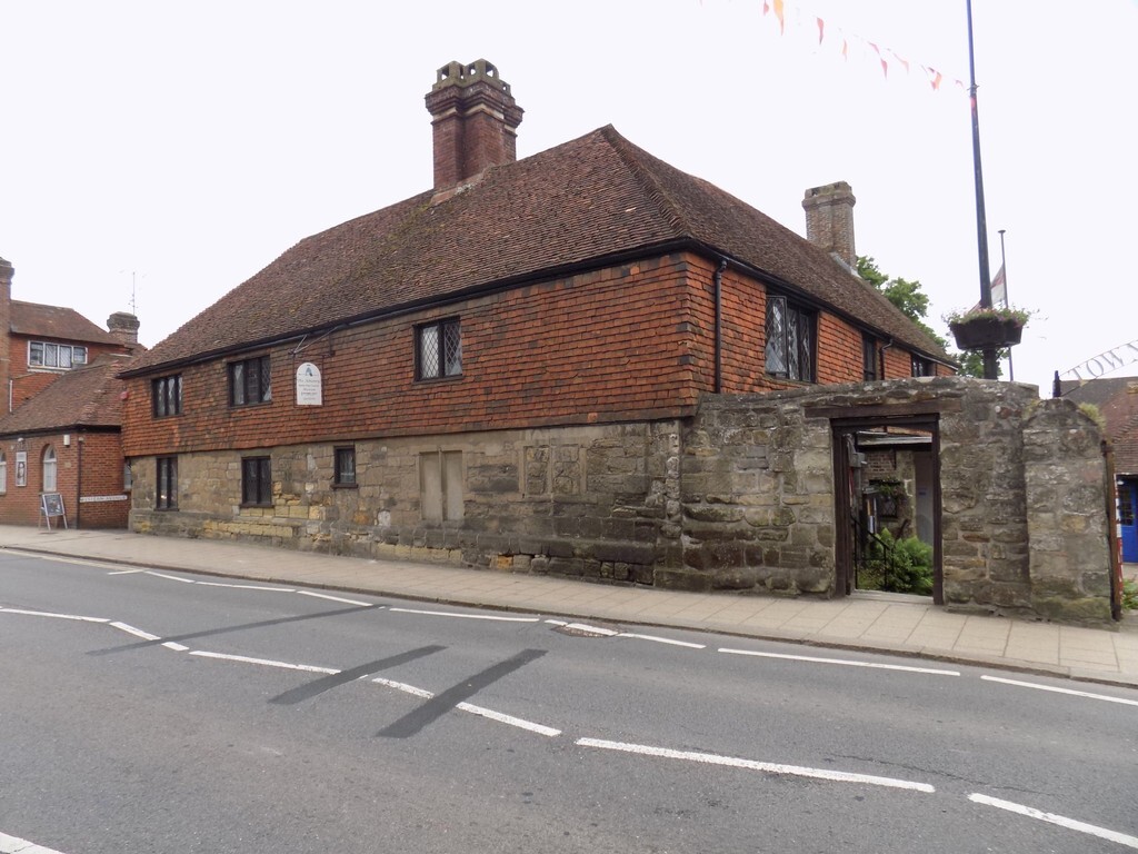 42 High St, Battle for sale Building Photo- Image 1 of 1