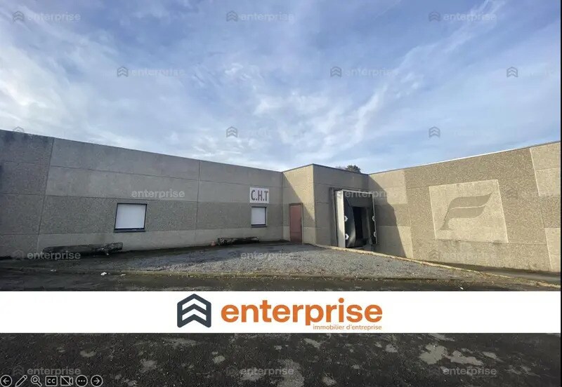 Industrial in Halluin for lease Building Photo- Image 1 of 2